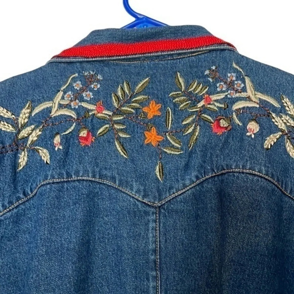 Unique Embroidered S Collection Denim Jacket Size Medium (M) - Picture 4 of 10
